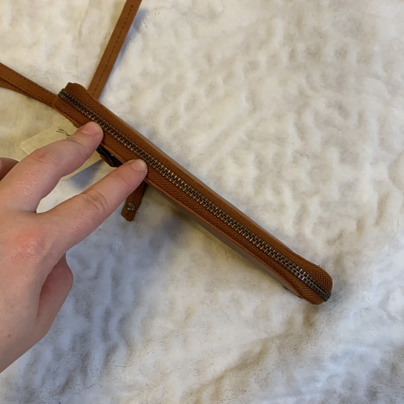 NWT Free People Distressed Vegan Wallet - Picture 5 of 8